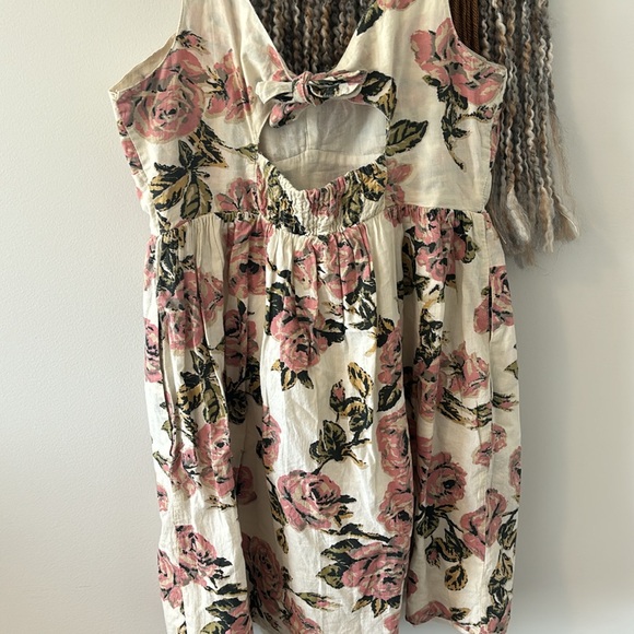 urban outfitters floral dress / tie back / size S - Picture 4 of 4